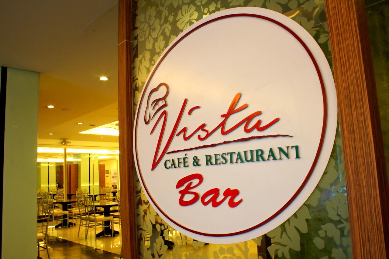 Vista Hotel Cubao Quezon City Exterior photo